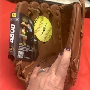 Wilson softball 🥎 glove